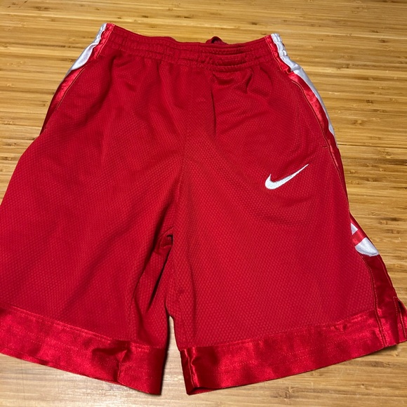 Nike Dri-FIT Red Sports Shorts - Picture 1 of 2